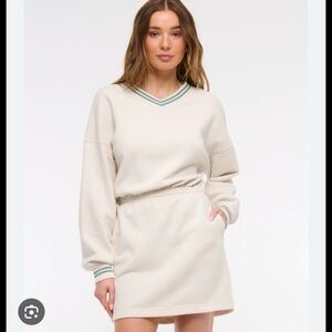 Off white Abercrombie & Fitch Sweatshirt Dress XS